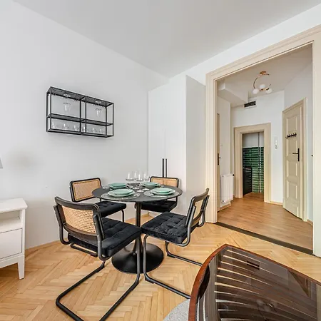 Apartamento Parliament Retreat - With Ac And Balcony